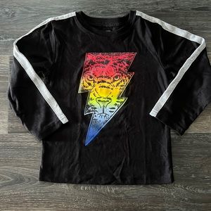 🚥3/$12🚥 Garanimals long sleeve graphic tee